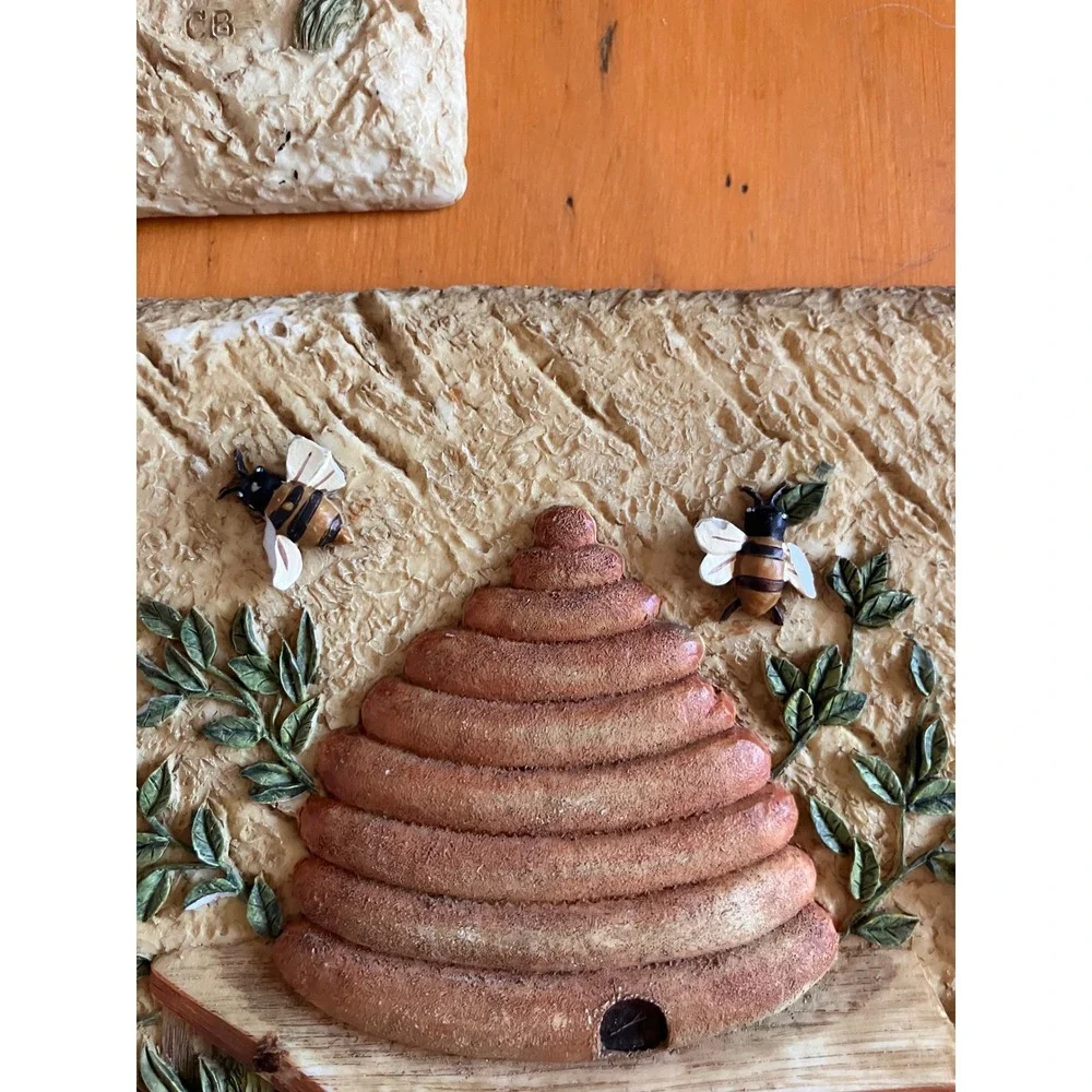 CB Cheri Blum Resin Garden Wall Plaques Set of 3 Tan Beehive Plants Flowers READ